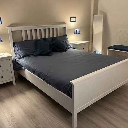 Goodangel House Наполи Екстериор снимка